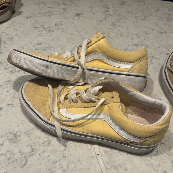 Old Skool Vans - Picture 2 of 2